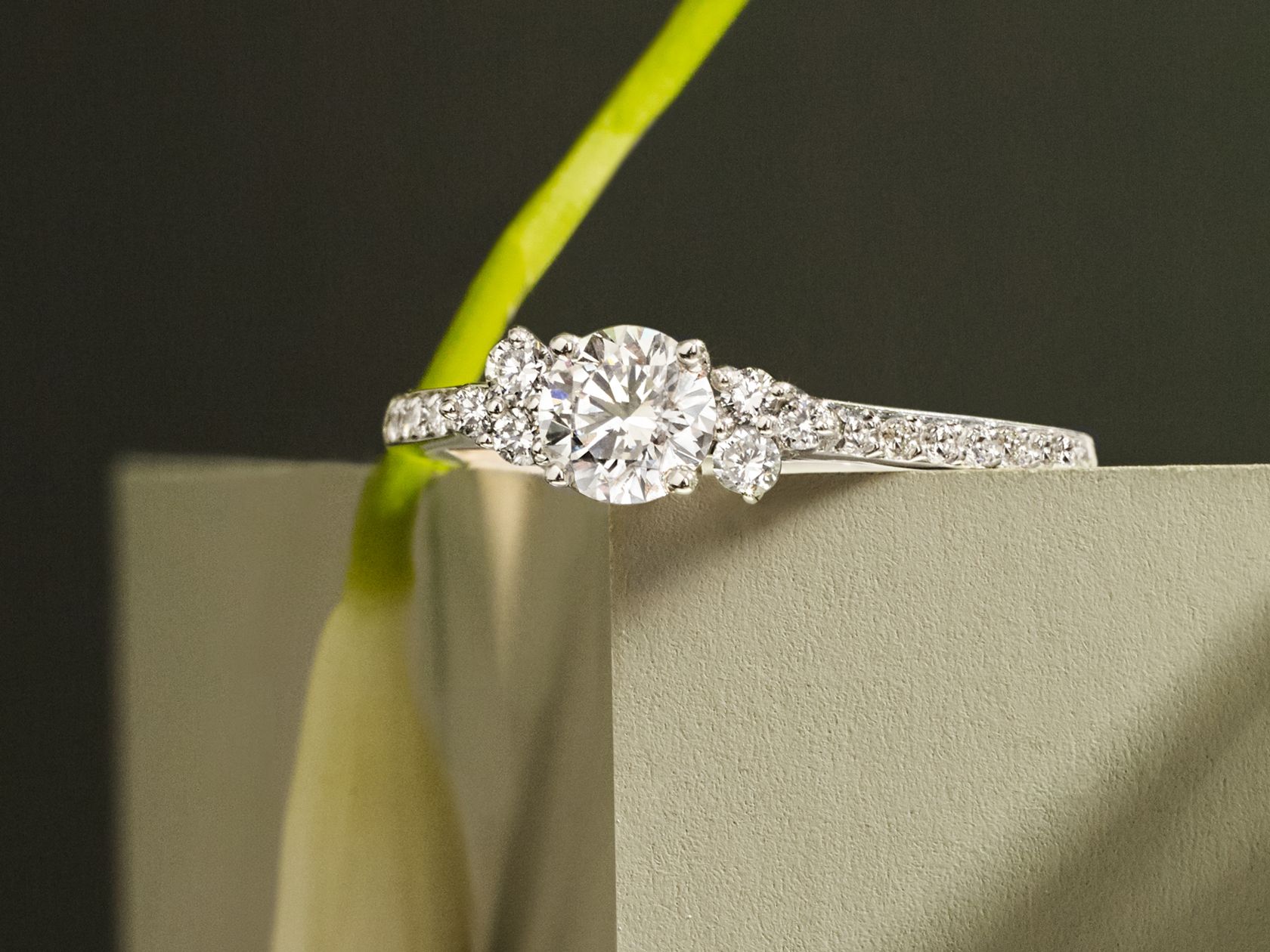 Bague Baby EverBloom 0,4 ct Pavée
