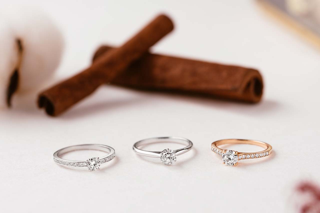 Choose an engagement ring gold colors