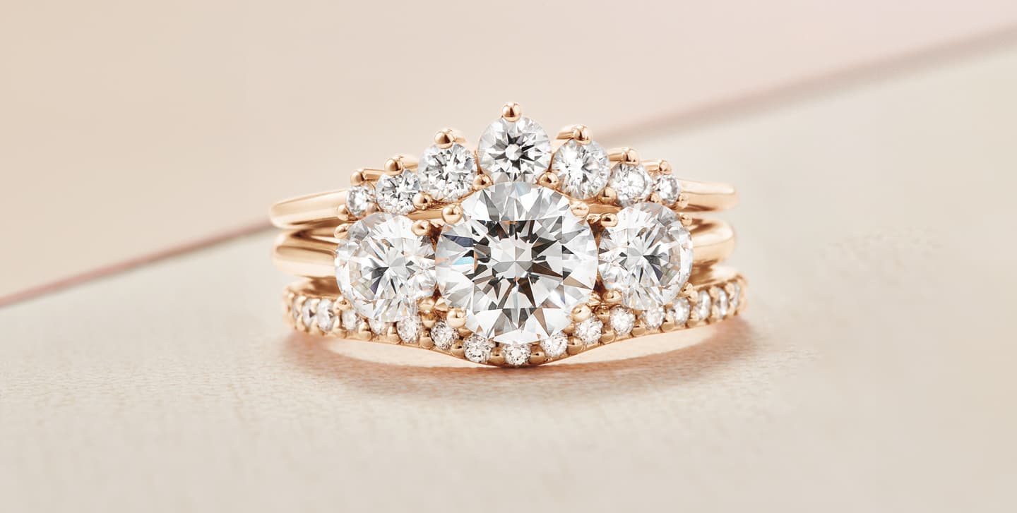 Faubourg courbée, Lady duo and Sablon rings in rose gold and diamonds