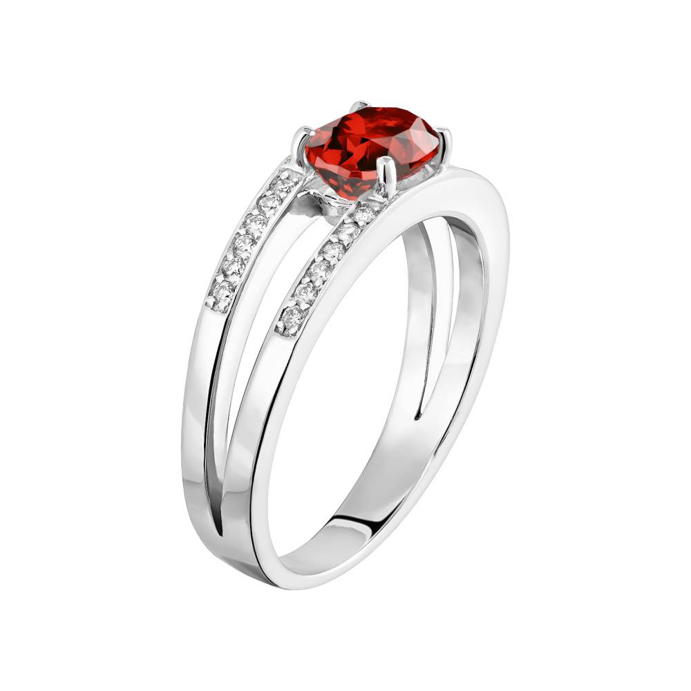 Ring White gold Garnet and diamonds Cassandra 3