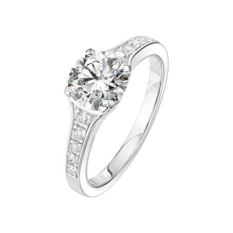 Victoria White Gold Diamond Ring