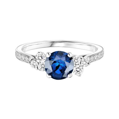 Baby EverBloom 6 mm Pavée White Gold Sapphire Ring