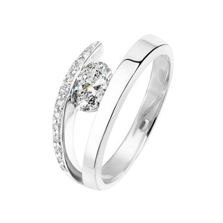 Ananta Platinum Diamond Ring